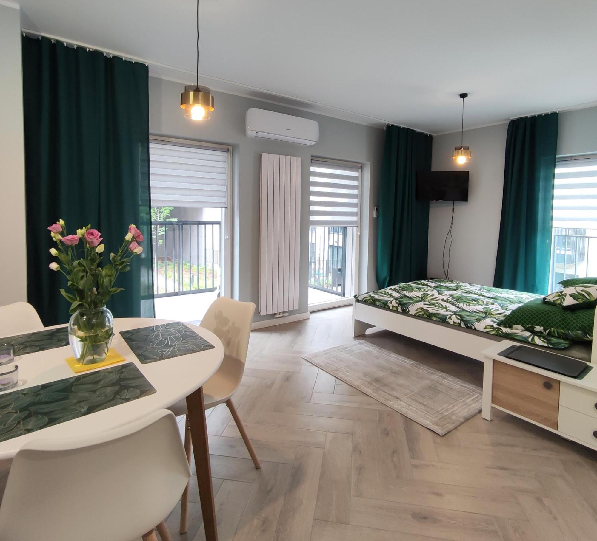 Elegant&Cosy2 Apartment วรอตซวาฟ ภายนอก รูปภาพ