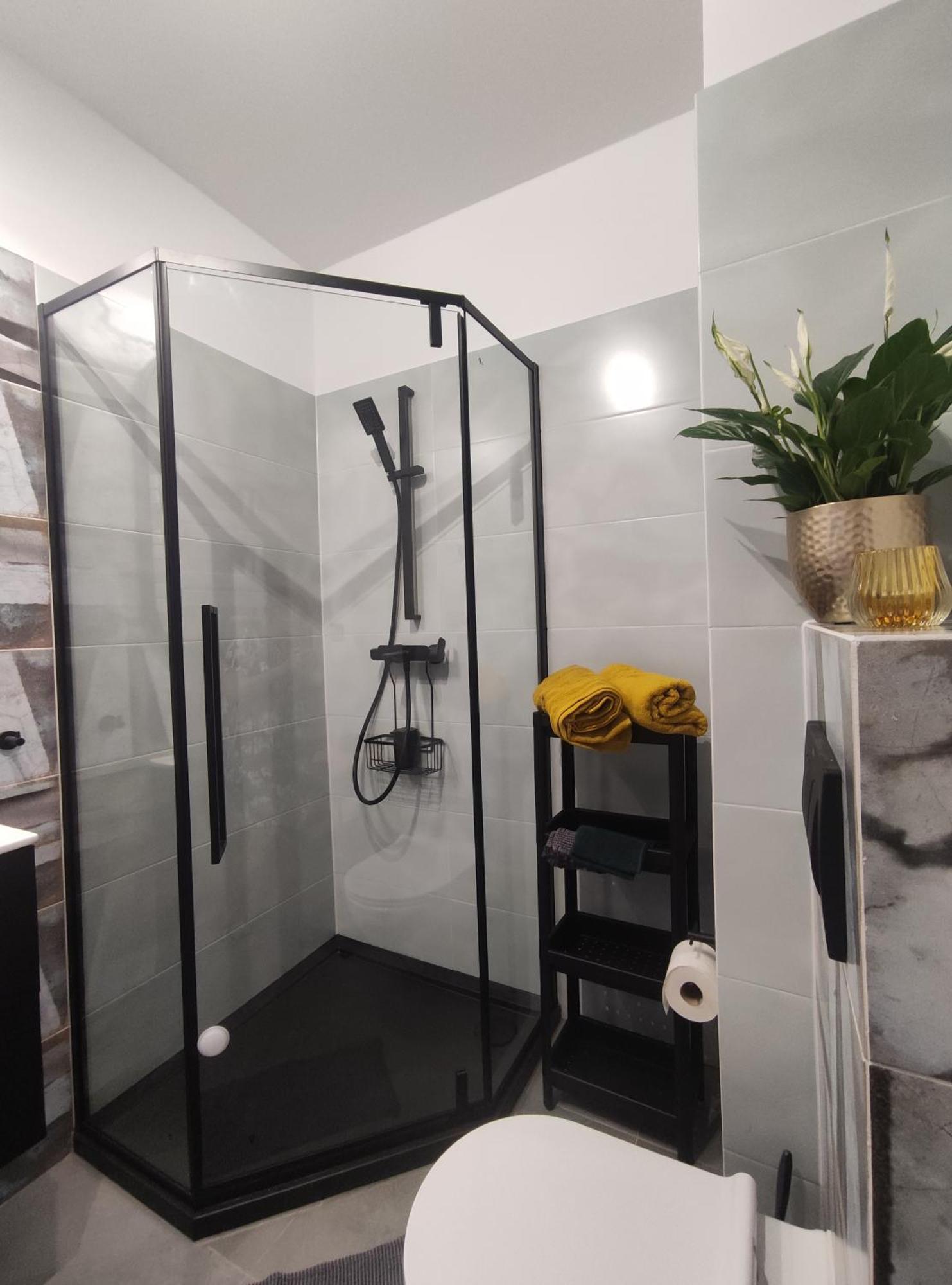 Elegant&Cosy2 Apartment วรอตซวาฟ ภายนอก รูปภาพ
